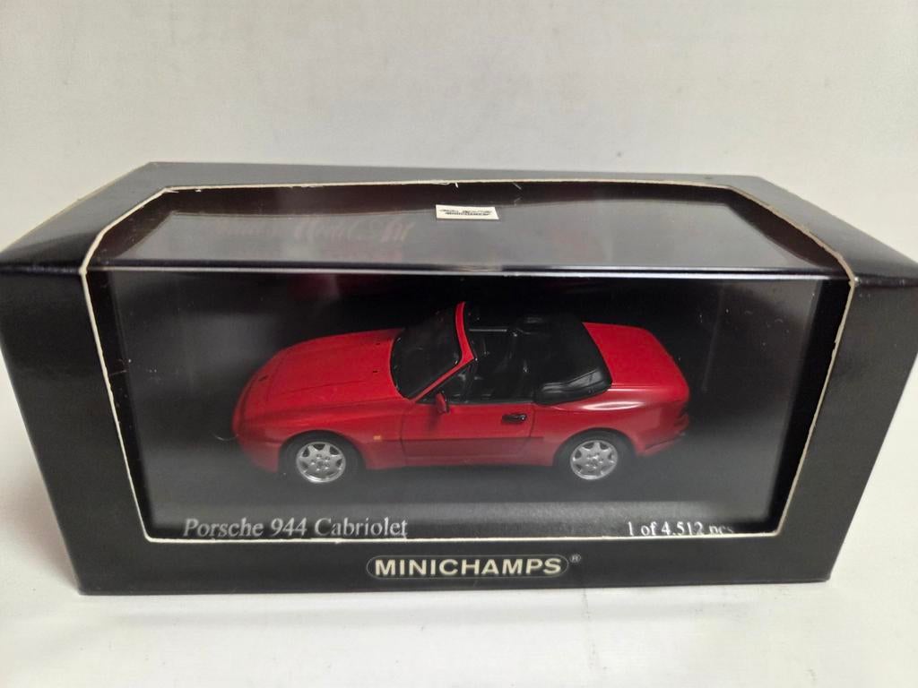 Minichamps Porsche 944 cabriolet 1:43, Hobby en Vrije tijd, Modelauto's | 1:43, Auto, ., Ophalen of Verzenden, Zo goed als nieuw