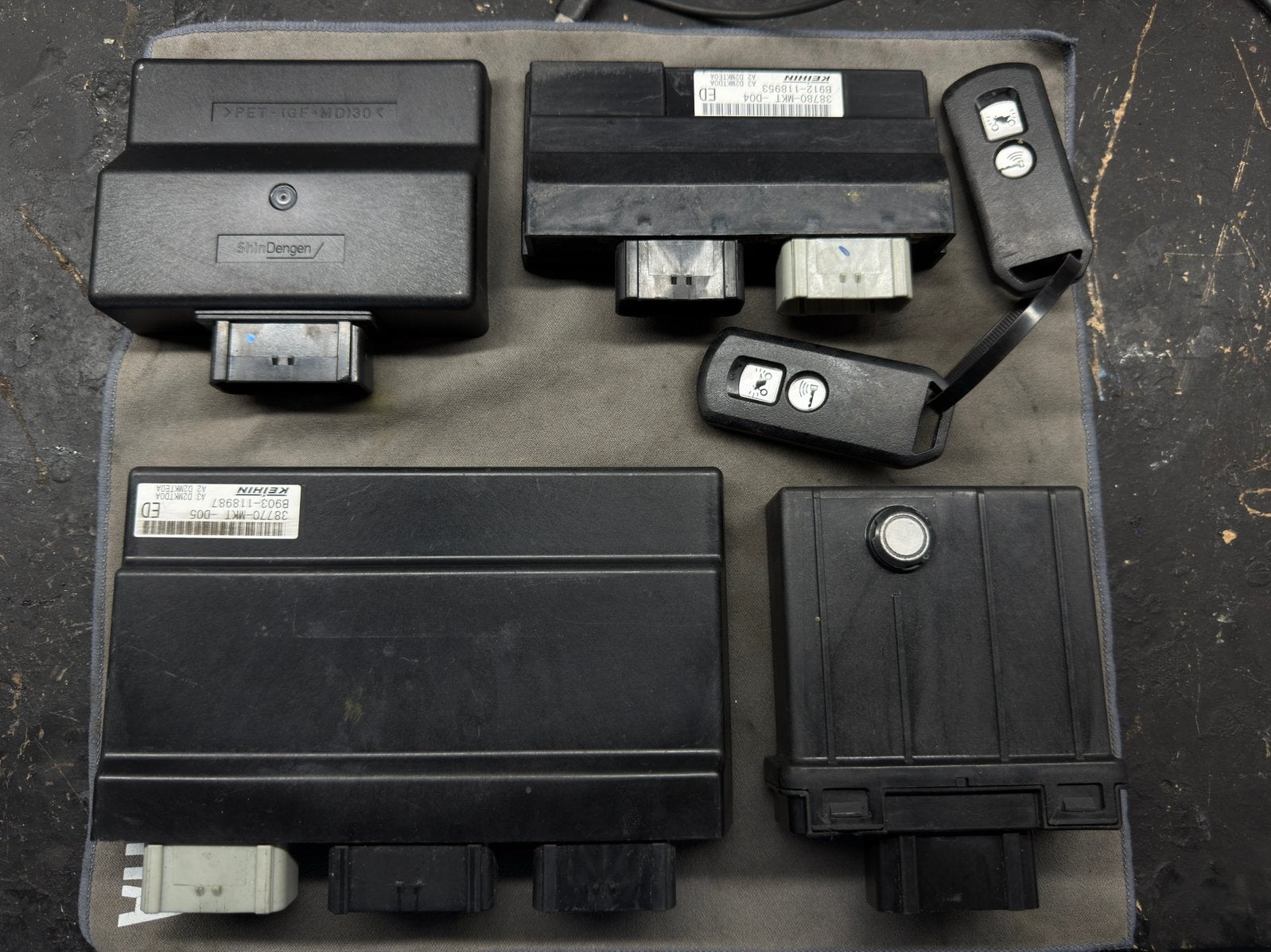 Honda X Adv 750 Contactset / Ecu, Ophalen, Honda, Honda@gmail.com, Gebruikt