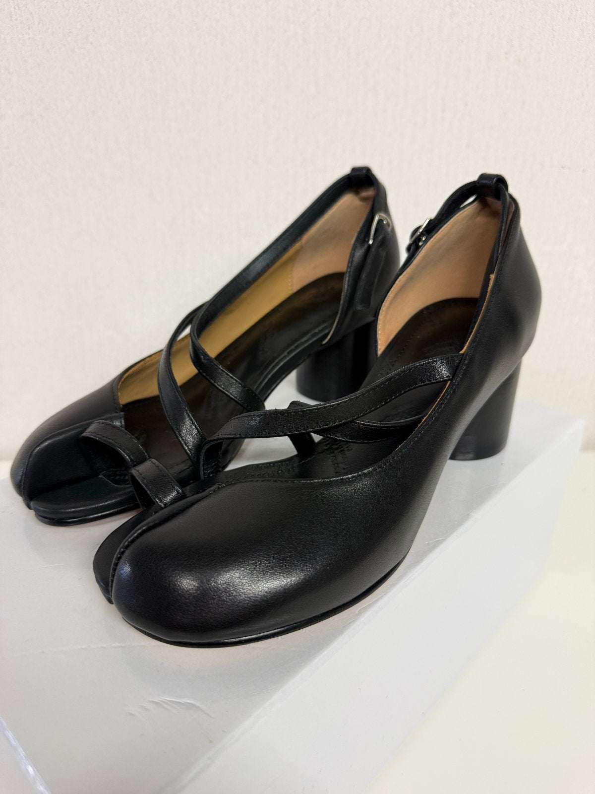 Maison Margiela Tabi Mary Jane Pumps Zwart Maat 37, Verzenden, Zo goed als nieuw, Zwart, Pumps