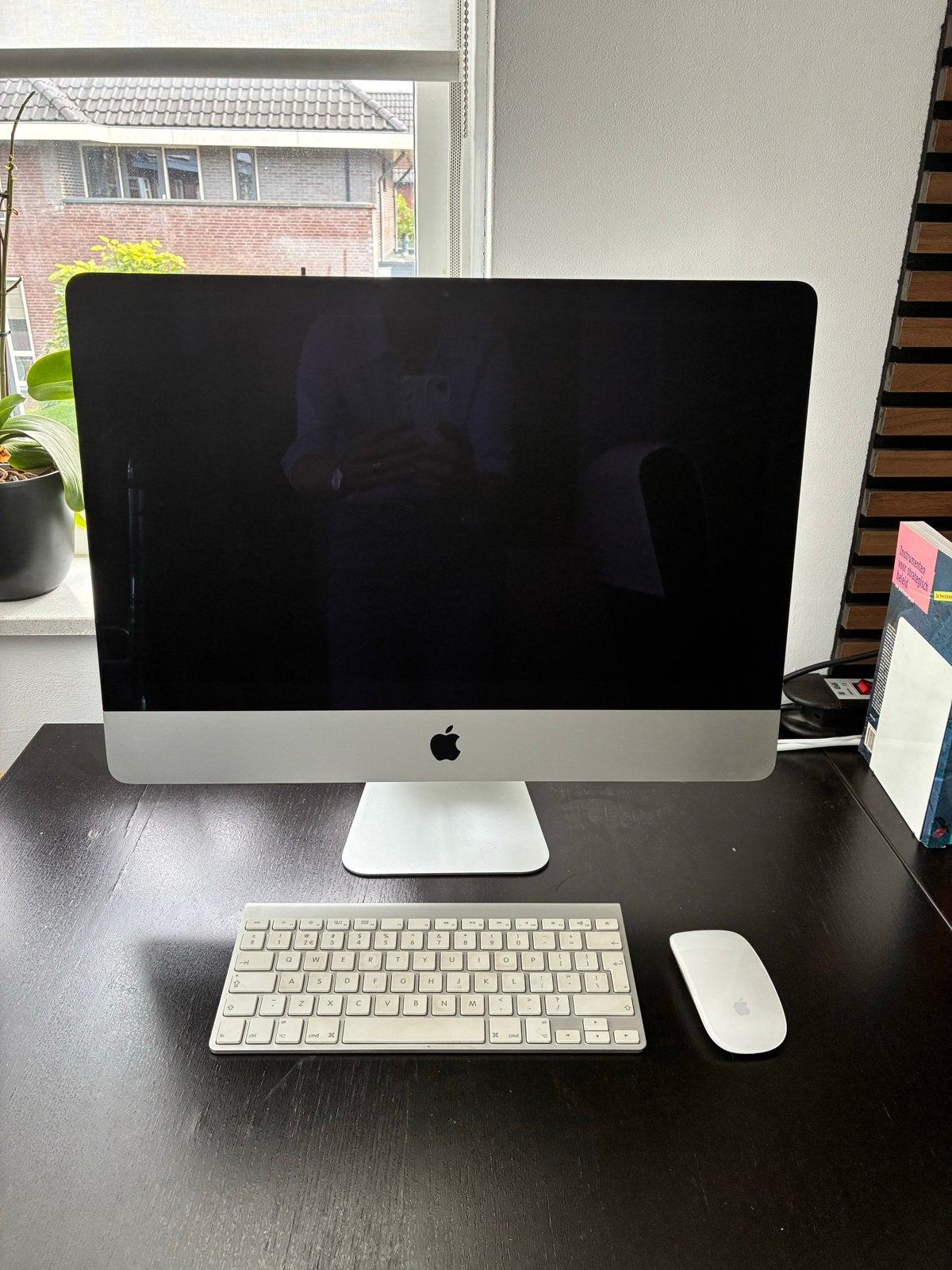 Apple iMac 21.5 inch met Magic Keyboard en Magic Mouse, Computers en Software, Apple Desktops, Ophalen, Gebruikt, IMac, 2 tot 3 Ghz