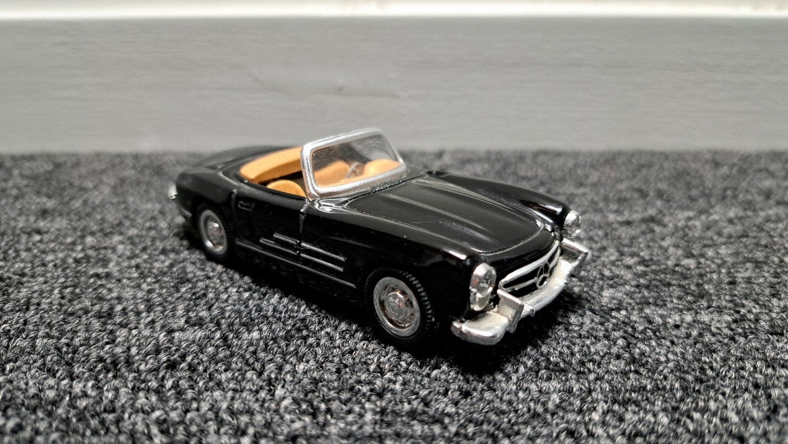 Mercedes 300SL Roadster 1957 (1:43), Ophalen of Verzenden, Zo goed als nieuw, Auto, Overige merken