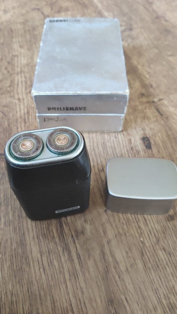 Philips HP1204 scheerapparaat vintage voor de verzamelaar, Verzamelen, Ophalen of Verzenden, Persoonlijke verzorging