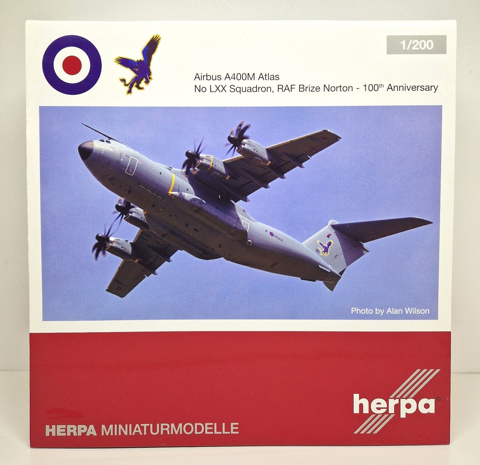Herpa Airbus A400M Atlas - No. LXX Squadron, RAF 1:200., Ophalen, Zo goed als nieuw, Schaalmodel
