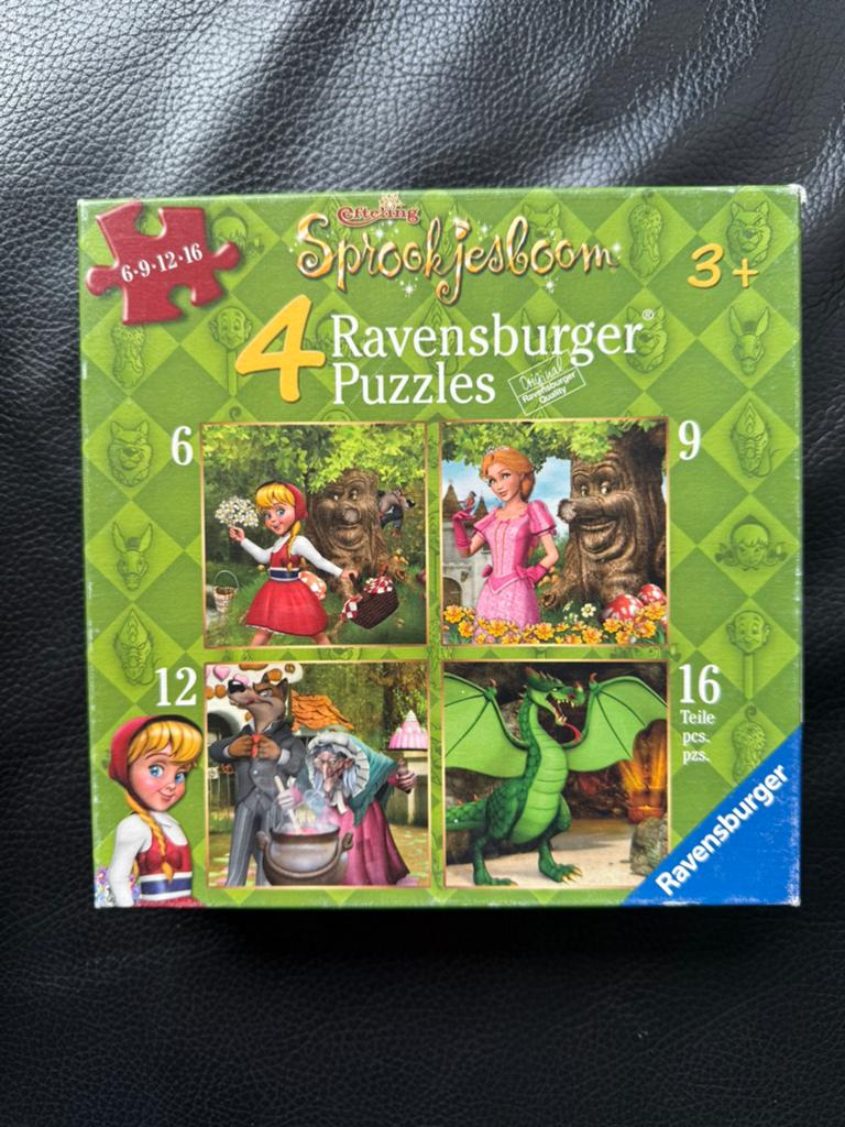 Efteling Sprookjesboom Ravensburger Puzzels (4 in 1), Ophalen, 10 tot 50 stukjes, Gebruikt, 2 tot 4 jaar