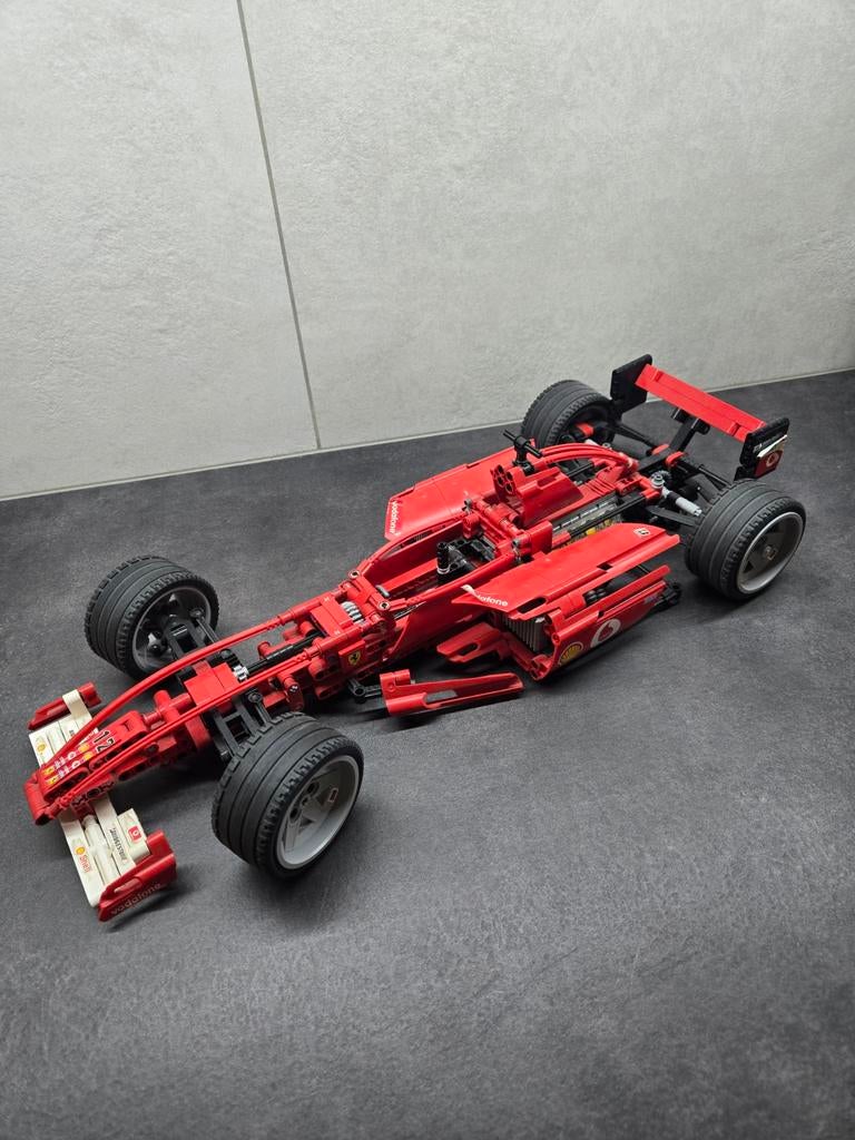 Lego technic Ferrari F1 8386, Ophalen of Verzenden, Overige schalen, Auto onroad
