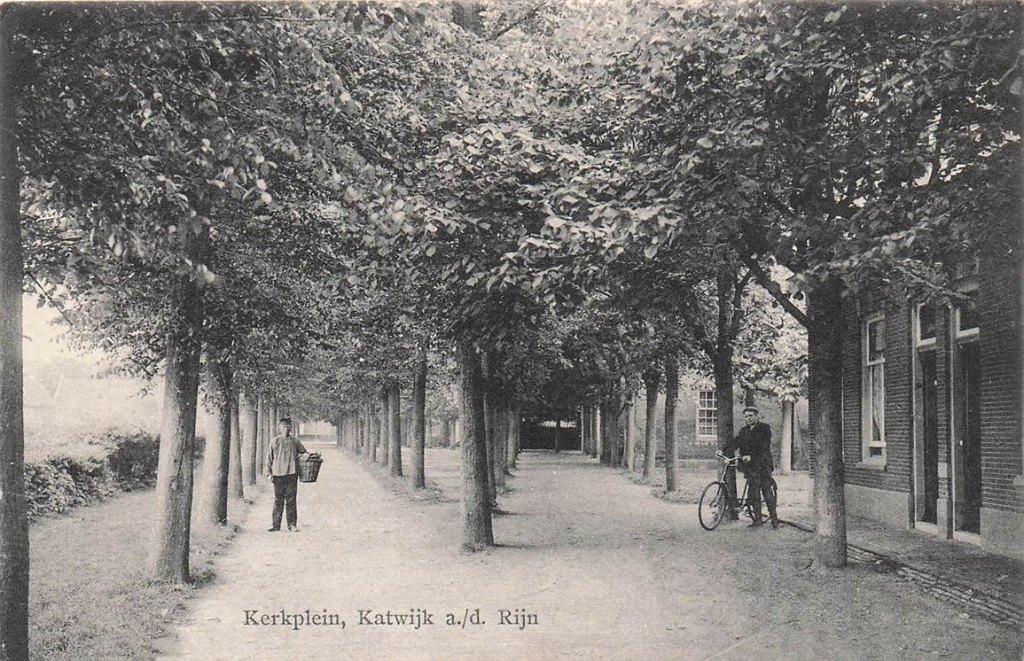 703-458-019 Kerkplein Katwijk aan den Rijn, Verzenden, Voor 1920, Zuid-Holland