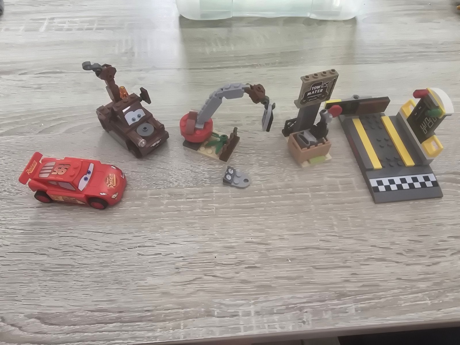 Lego junior cars, Ophalen of Verzenden, Zo goed als nieuw