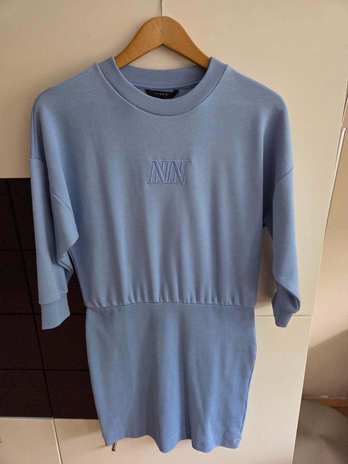 Jurkje van Nikkie ijsblauw maat 38, Kleding | Dames, Maat 38/40 (M), Blauw, Nieuw, Ophalen of Verzenden