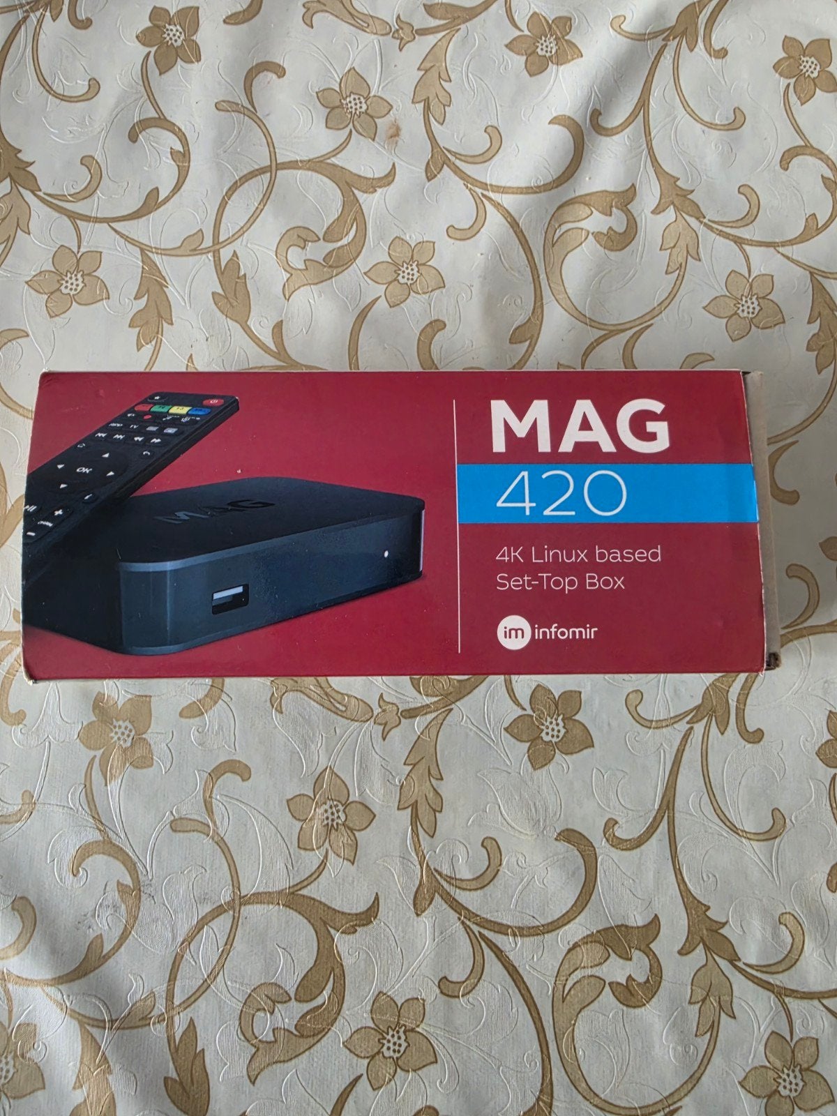 MAG 420 4K Linux Set-Top Box €60, Verzenden, Zo goed als nieuw