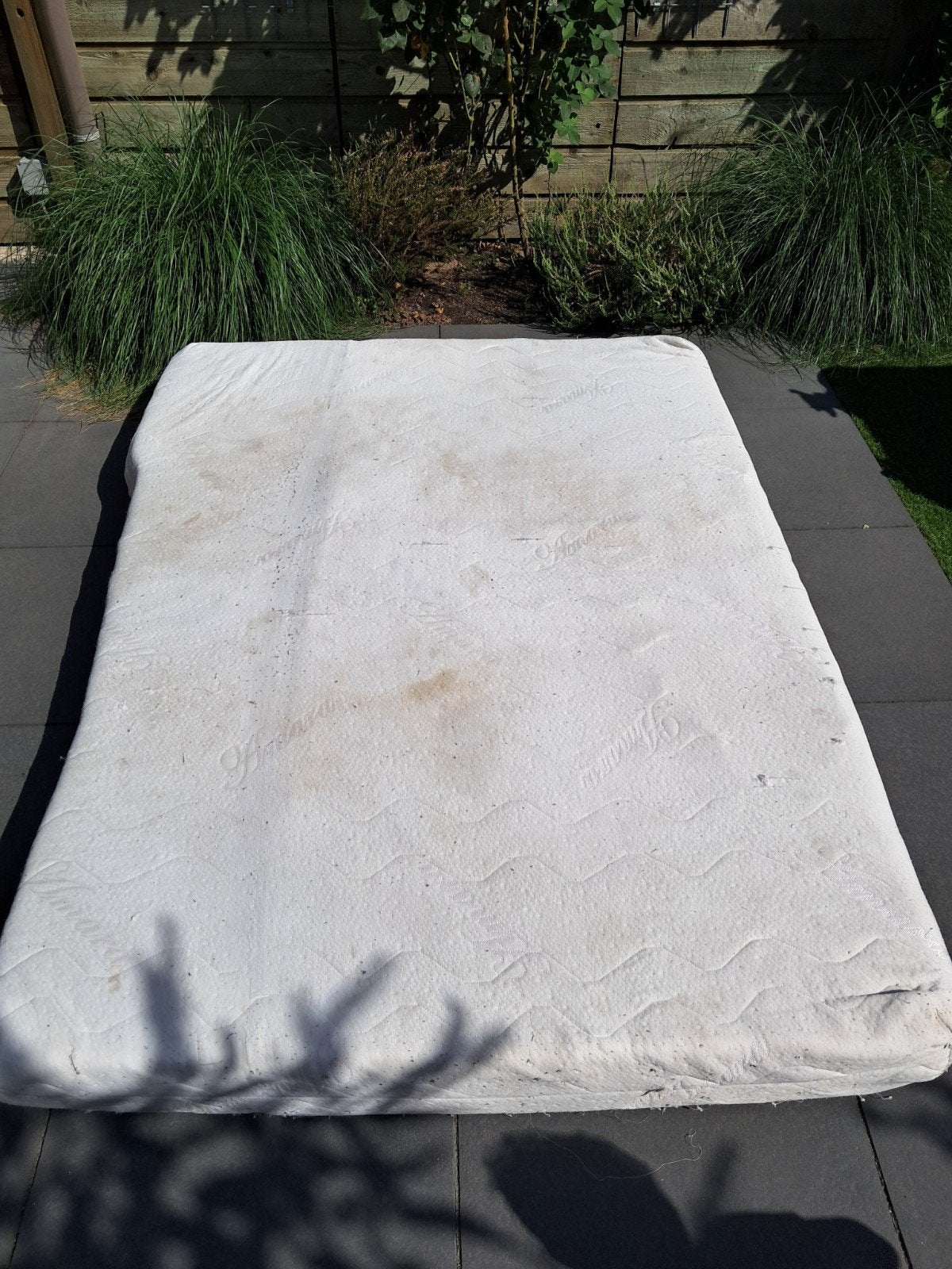 matras met uitgesneden hoek amara caravan/camper 140x210, Ophalen, Gebruikt