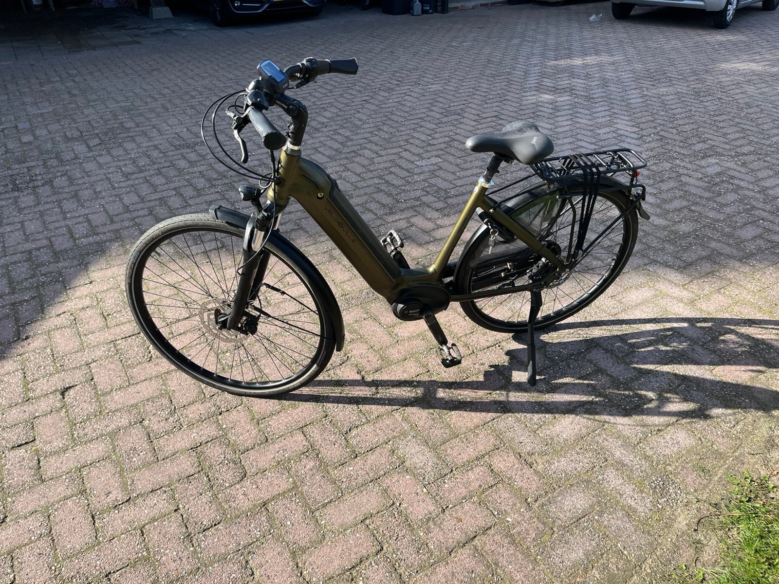 Velo de ville. Trekking aeb 490   Bosch. 50cm frame, Fietsen en Brommers, 47 tot 51 cm, Ophalen, Zo goed als nieuw, Overige merken