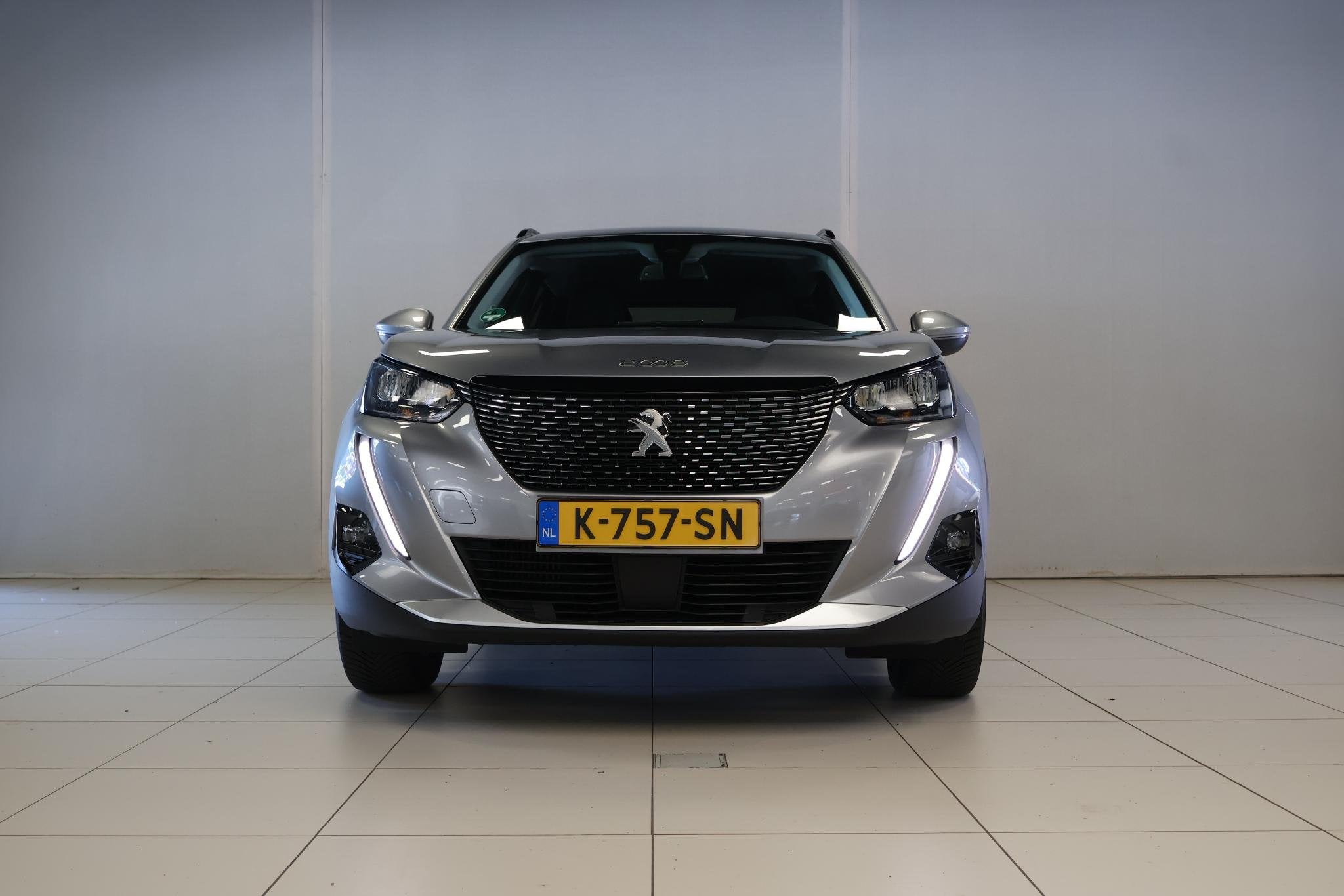 Peugeot 2008 1.2 PureTech Allure Pack, Auto's, Peugeot, Gebruikt, Euro 6, 1199 cc, Leder en Stof