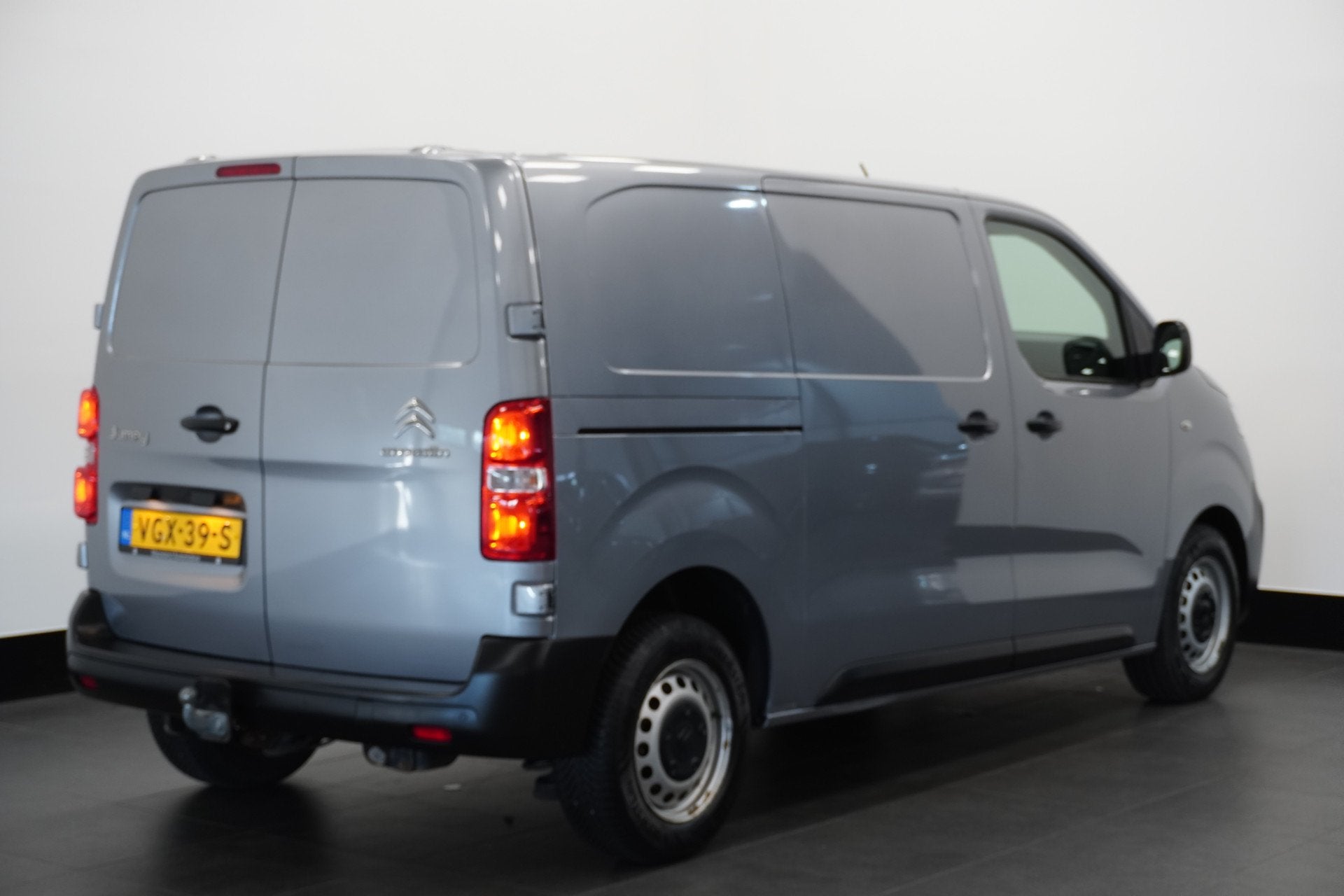 Citroën Jumpy 2.0 BlueHDI 120PK EURO 6 - Airco - Navi - Cru, Voorwielaandrijving, Gebruikt, 4 cilinders, Citroën