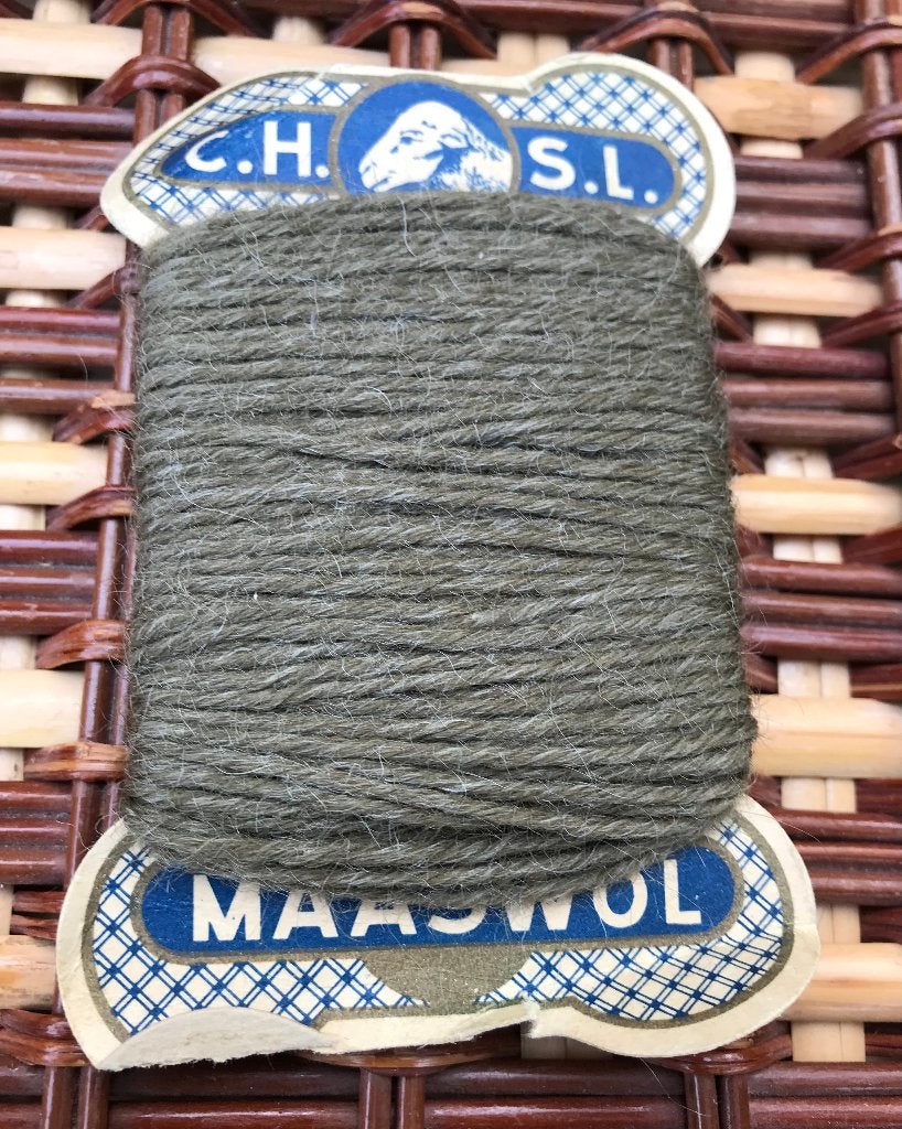 C.H.S.L Maaswol - karton met kaki stopwol, Ophalen of Verzenden, Nieuw, Garen of Naald(en)