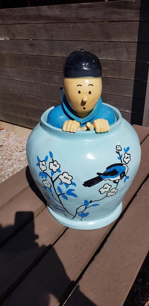 Beeld Kuifje en de blauwe lotus., Verzamelen, Beelden en Beeldjes, Ophalen, Zo goed als nieuw