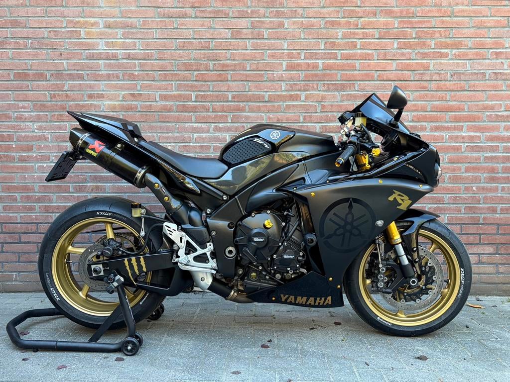 Yamaha Yzf R1 2009 Big Bang RN22 Öhlins Akrapovic Nwe Banden, Motoren, Motoren | Yamaha, Sportuitlaat, 4 cilinders, Motorrijbewijs A