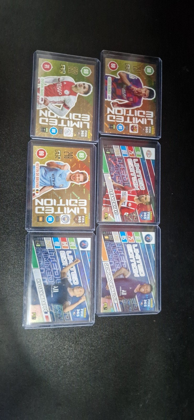 limited edition voetbal kaartjes uot 2021en 2022, Hobby en Vrije tijd, Ophalen of Verzenden, Nieuw