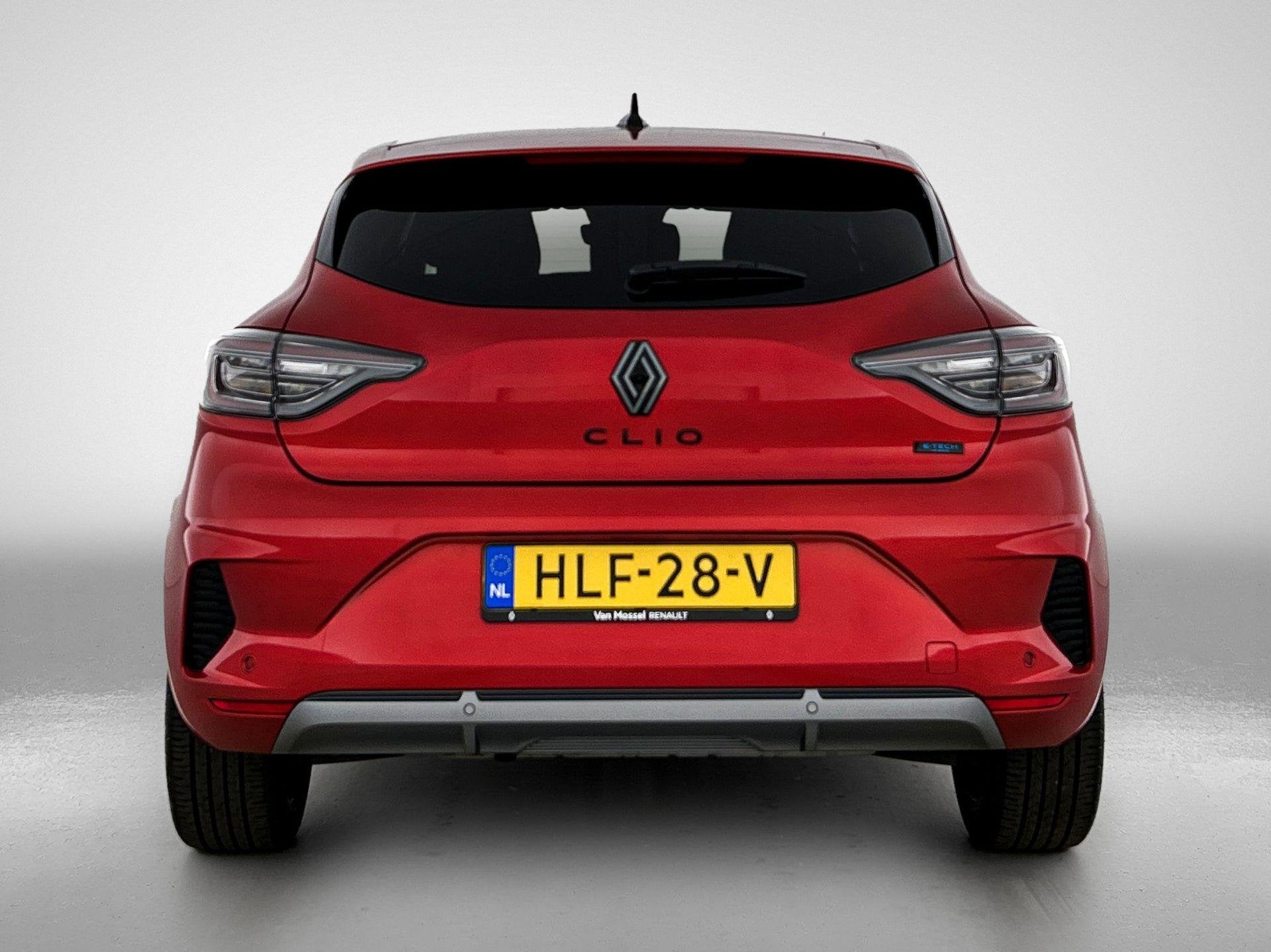 Renault Clio 1.6 E-Tech Full Hybrid 145Pk esprit Alpine | Na, Gebruikt, Euro 6, Leder en Stof, 23 km/l