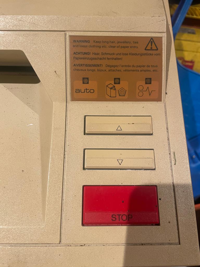 Rexel 2250SAD papierversnipperaar voor kantoor, Diversen, Bureau-accessoires, Ophalen, Gebruikt