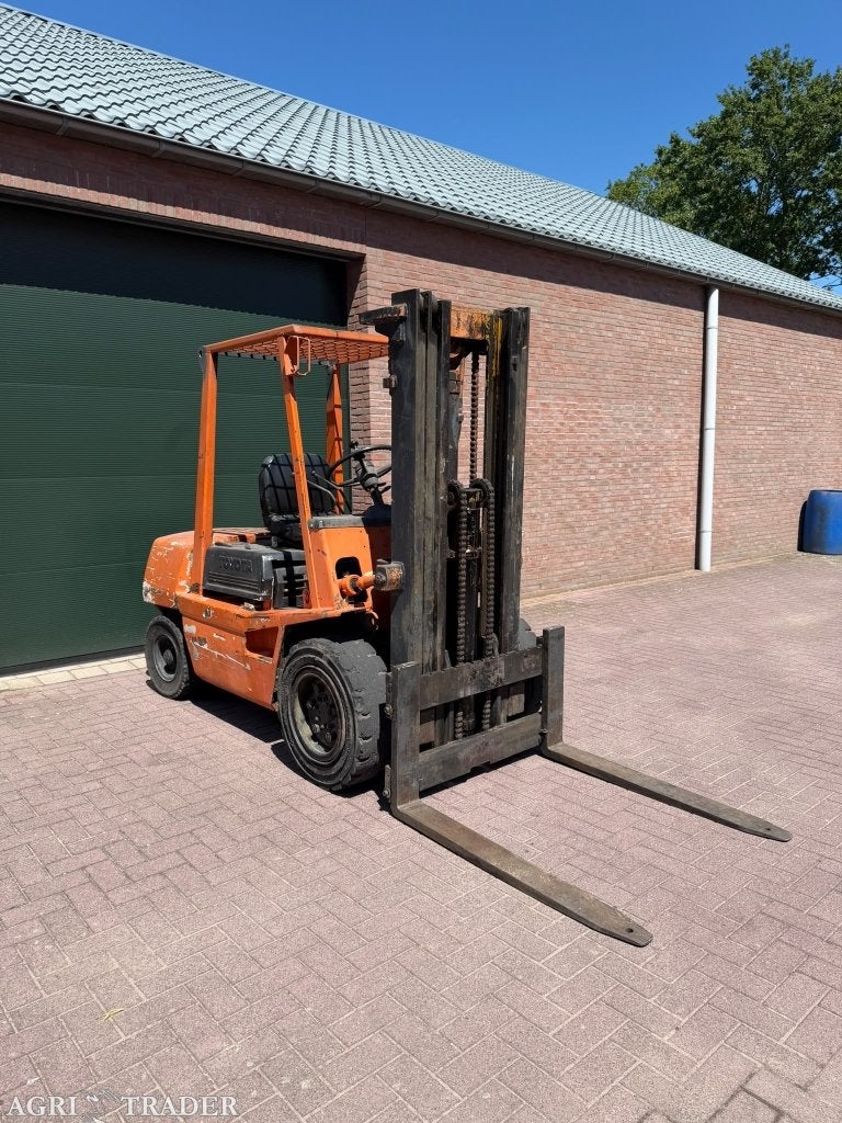 Toyota 3FD30 3000kg diesel heftruck triplomast, Niet opgegeven, Heftruck, Ophalen of Verzenden, Toyota