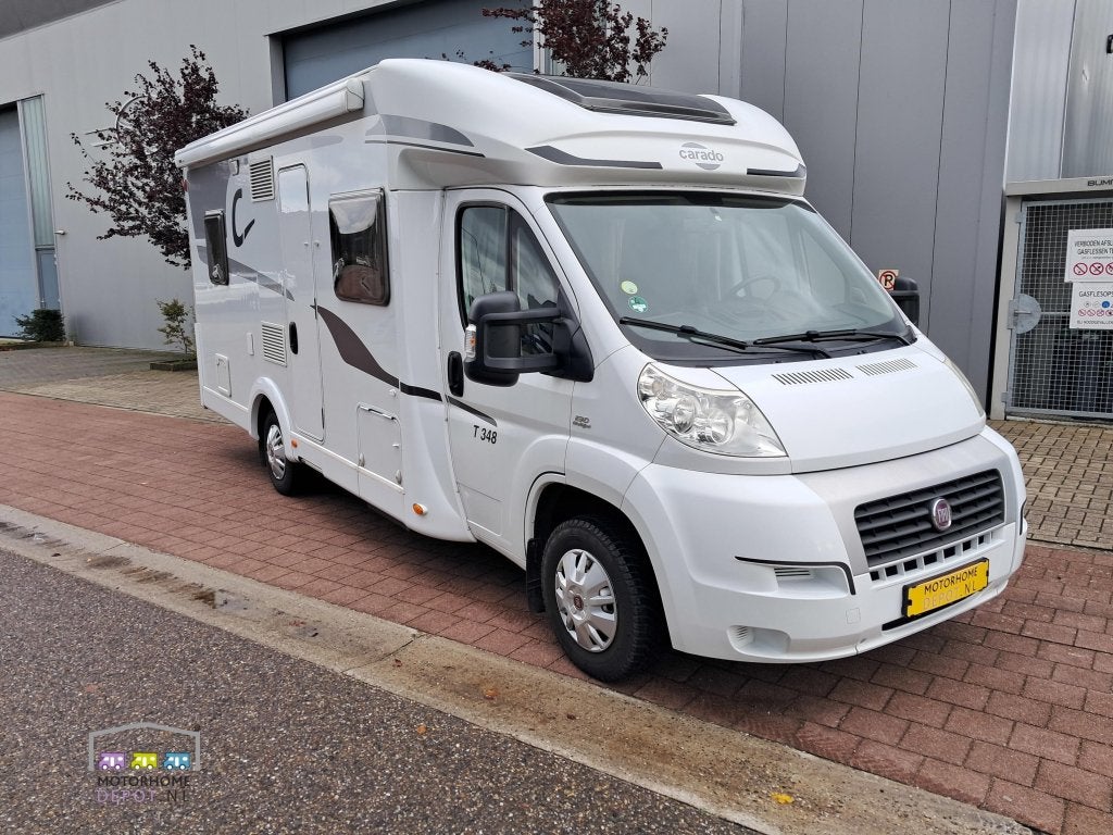 Carado T 348 zeer nette camper / zonnepaneel /, Ringverwarming, Fiat, 6 tot 7 meter, Bedrijf