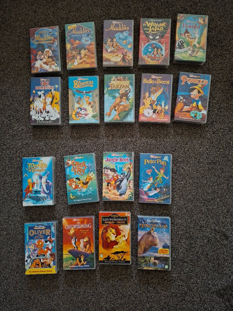 Disney videobanden 18 stuks, Ophalen, Overige figuren, Zo goed als nieuw, Overige typen