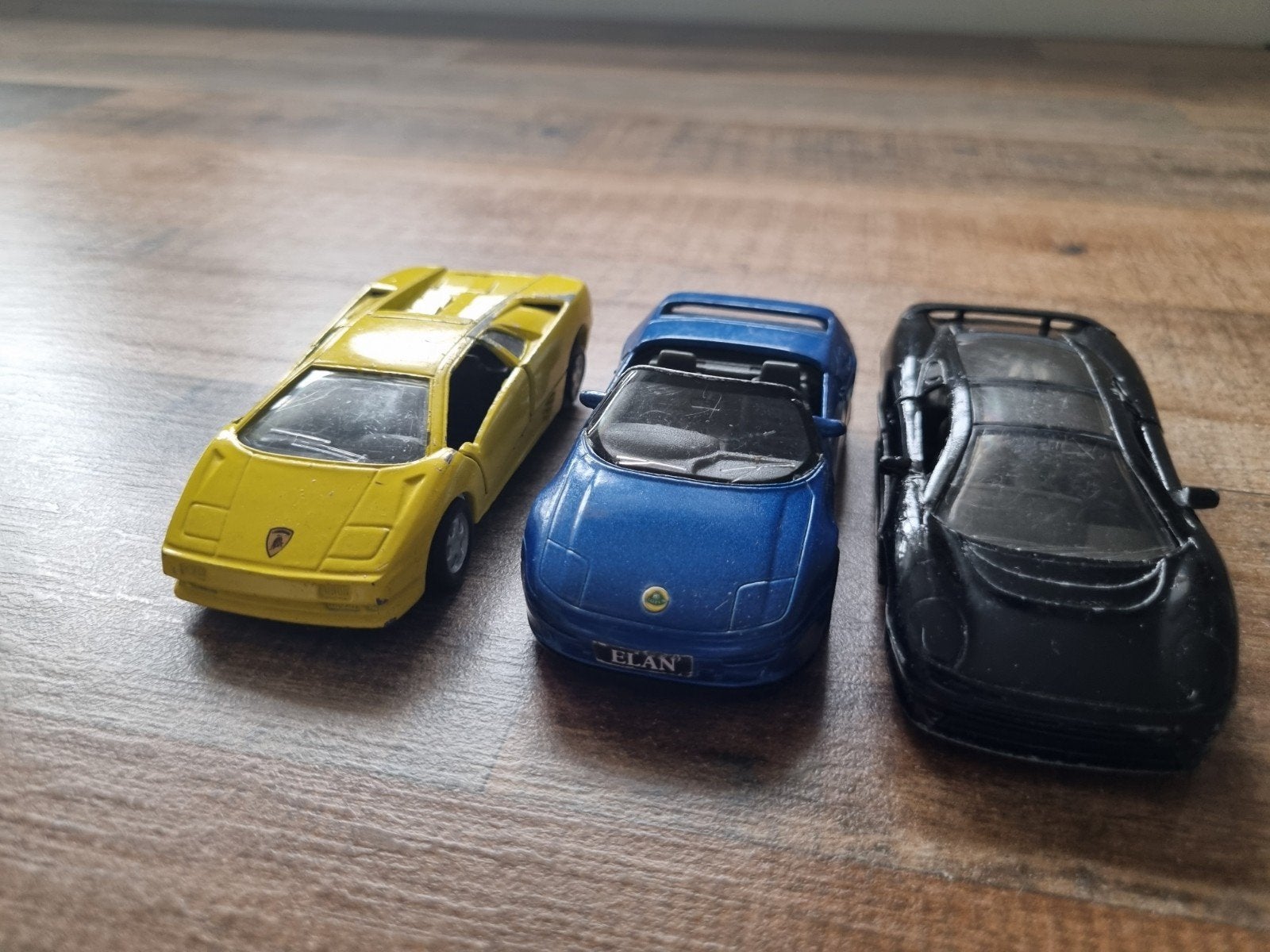 Set van 3 modelauto's: Lamborghini, Lotus Elan, Jaguar, Overige merken, Gebruikt, 1:50 of kleiner, Auto