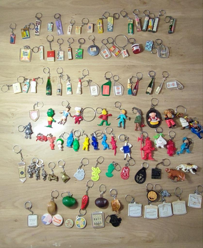 Partij sleutelhangers jaren 60, Verzamelen, Ophalen of Verzenden, Gebruikt