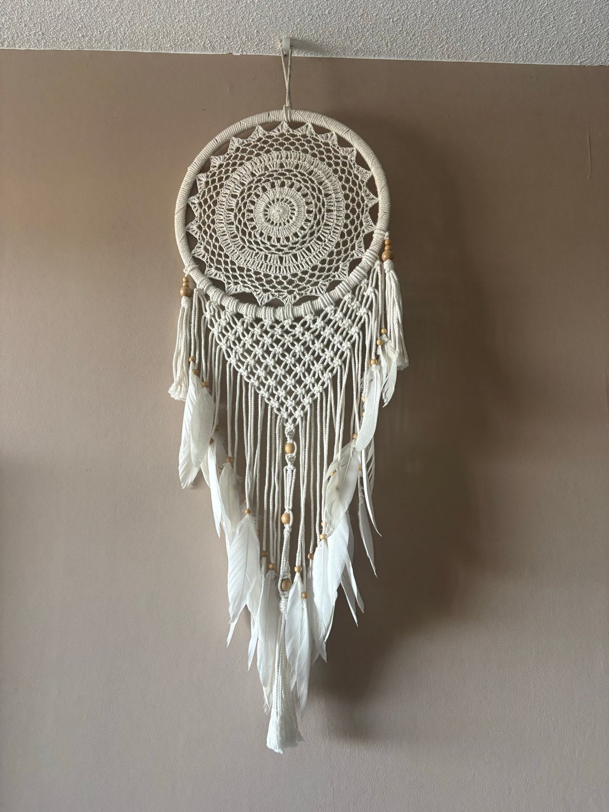 Grote Macramé Dromenvanger met Veren - 100x35cm, Boho, Ophalen of Verzenden, Zo goed als nieuw, Wit