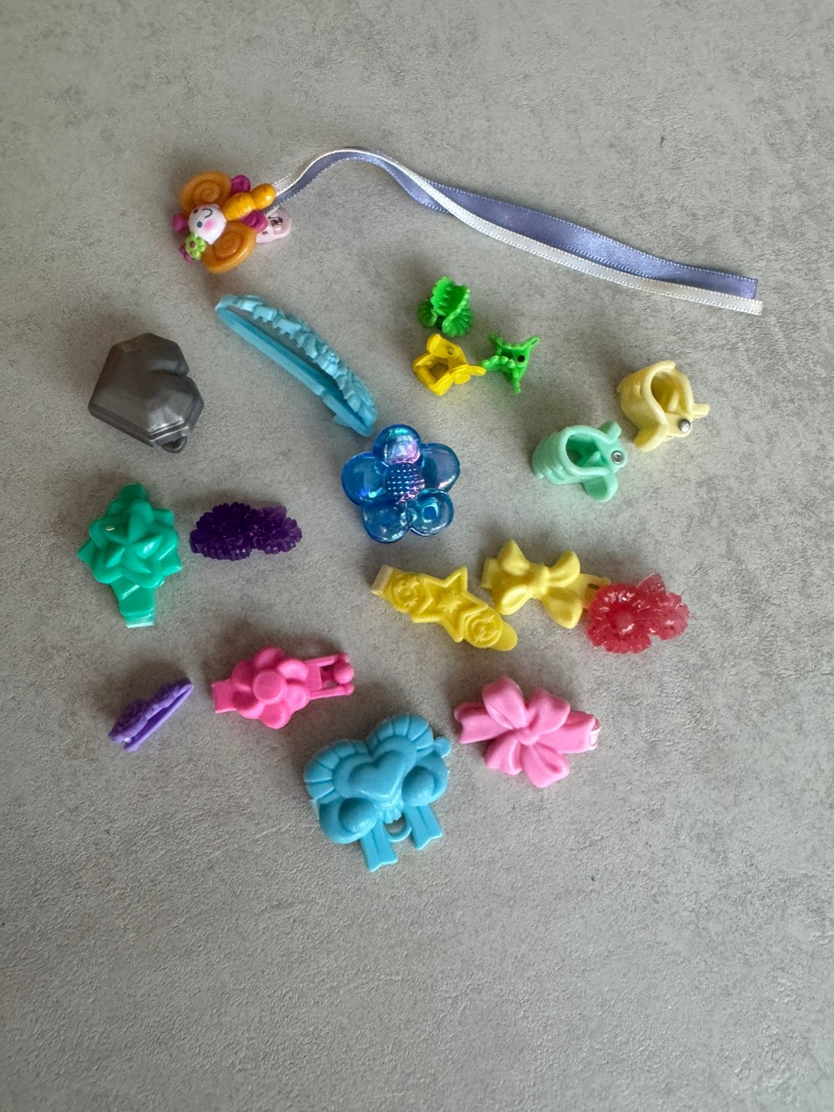 Barbie en andere poppen mini haar klipjes, Ophalen of Verzenden, Gebruikt, Babypop