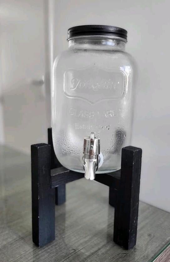 Yorkshire Glazen Drankdispenser met Kraantje en Houten Stand, Ophalen of Verzenden, Zo goed als nieuw, Overige merken, Glas