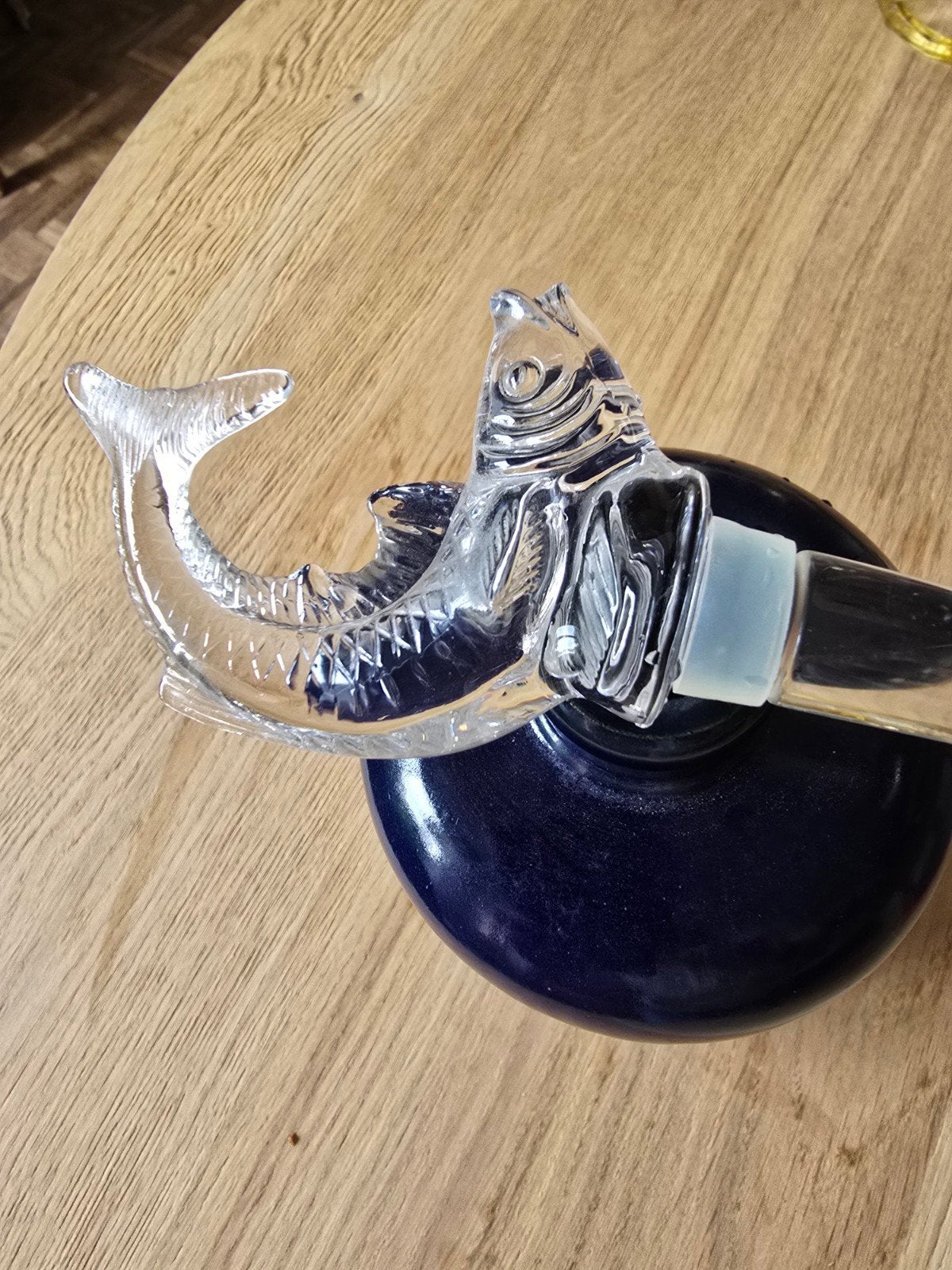 0Vintage Gin Fles met Glazen Vis Stop - Uniek Design, Antiek en Kunst, Verzenden