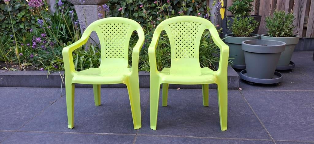 Kinder tuinstoeltjes, Ophalen, Zo goed als nieuw, Kunststof
