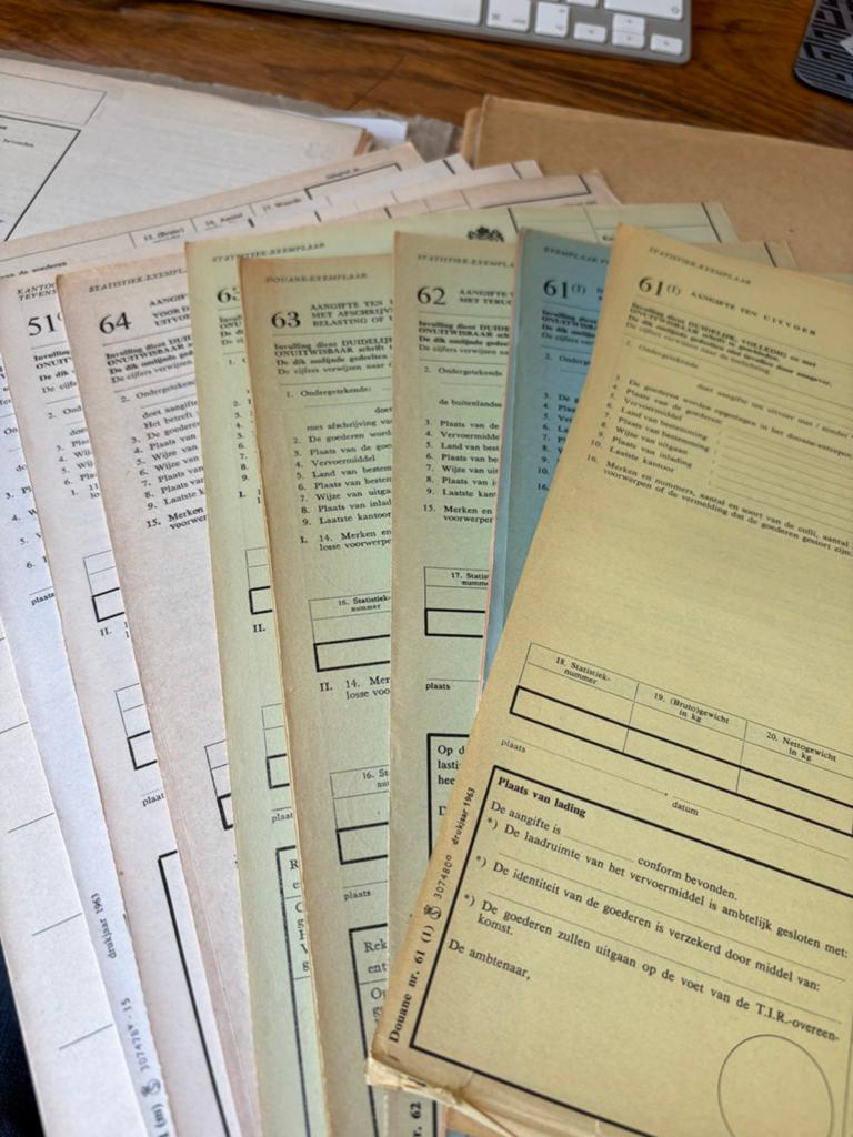 Unieke zeer uitgebreide set allerhande oude douanedoc. Jr 60, Verzamelen, Militaria | Algemeen, Ophalen of Verzenden, Overige soorten