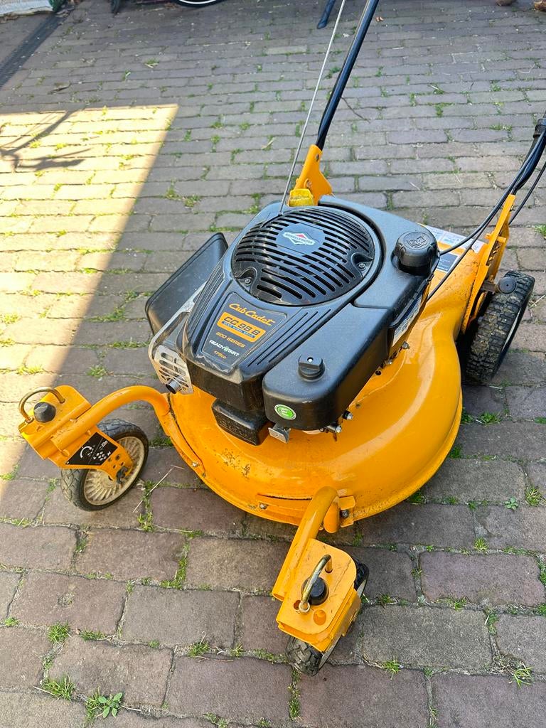 Cub Cadet CC 98 B Benzine Grasmaaier, Ophalen, Cirkelmaaier, Gebruikt, 40 t/m 49 cm