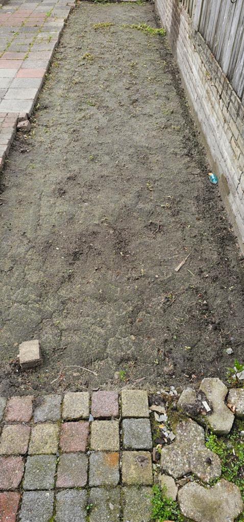 Zand voor tuin of ophoogwerk - Gratis af te halen, Tuin en Terras, Zand, Ophalen of Verzenden, Gebruikt, Ophoogzand
