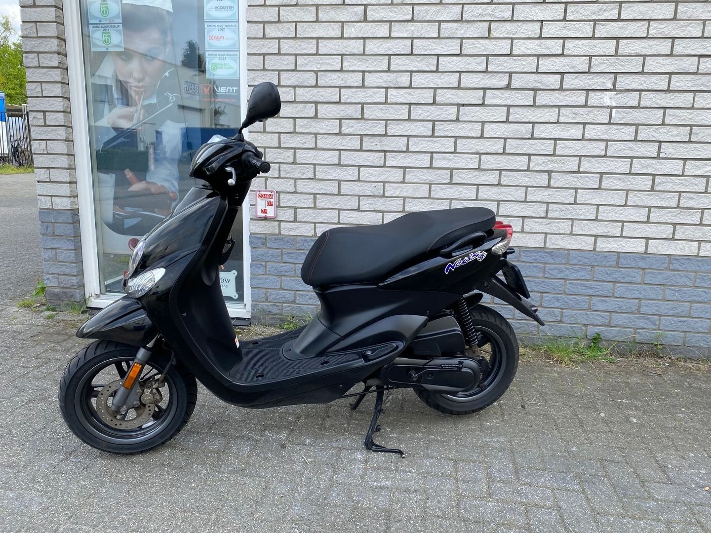 MOOIE YAMAHA NEO,S BROM 45KM BLACK ON BLACK 4-TAKT BJ2020 90, YAMAHA, Onbekend, Onbekend, Yamaha