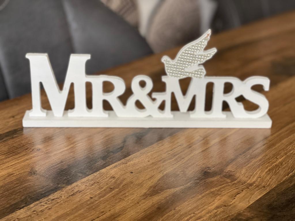 Mr & Mrs decoratie met duifje, Hout, Ophalen of Verzenden, Wit, Klassiek