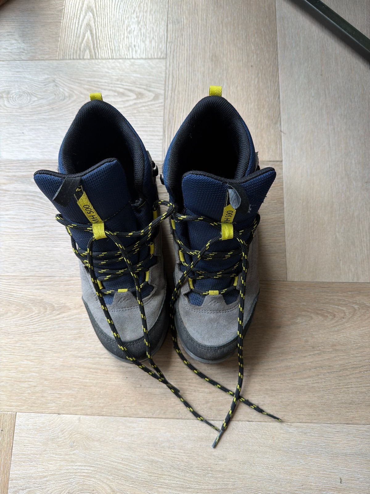 Quechua Waterproof Wandelschoenen - Maat 36, Ophalen, Gebruikt, Schoenen