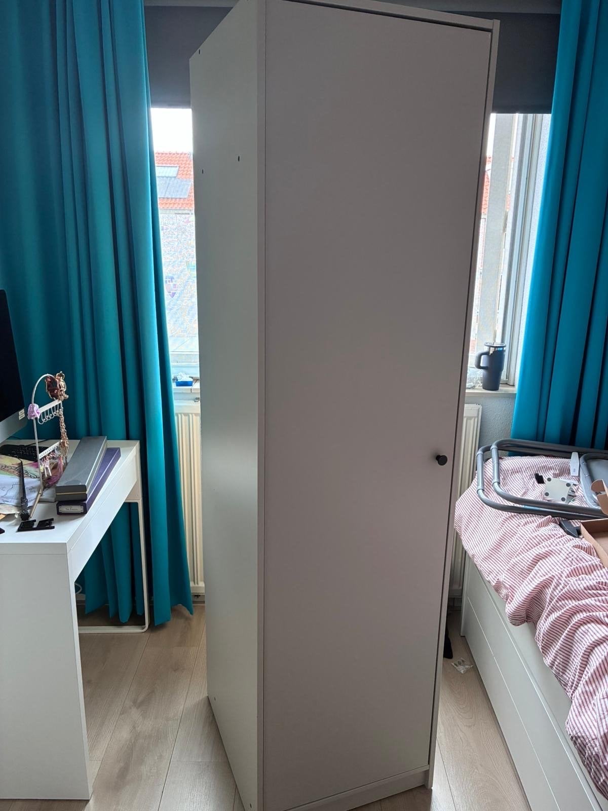 Ikea kledingkast Gursken, Ophalen, Minder dan 50 cm, Gebruikt, 200 cm of meer