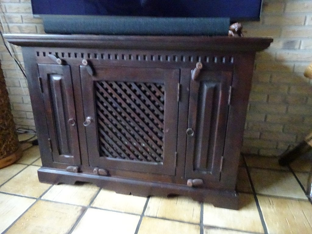 tv kast, Huis en Inrichting, Ophalen, 100 tot 150 cm, Koloniaal, Zo goed als nieuw