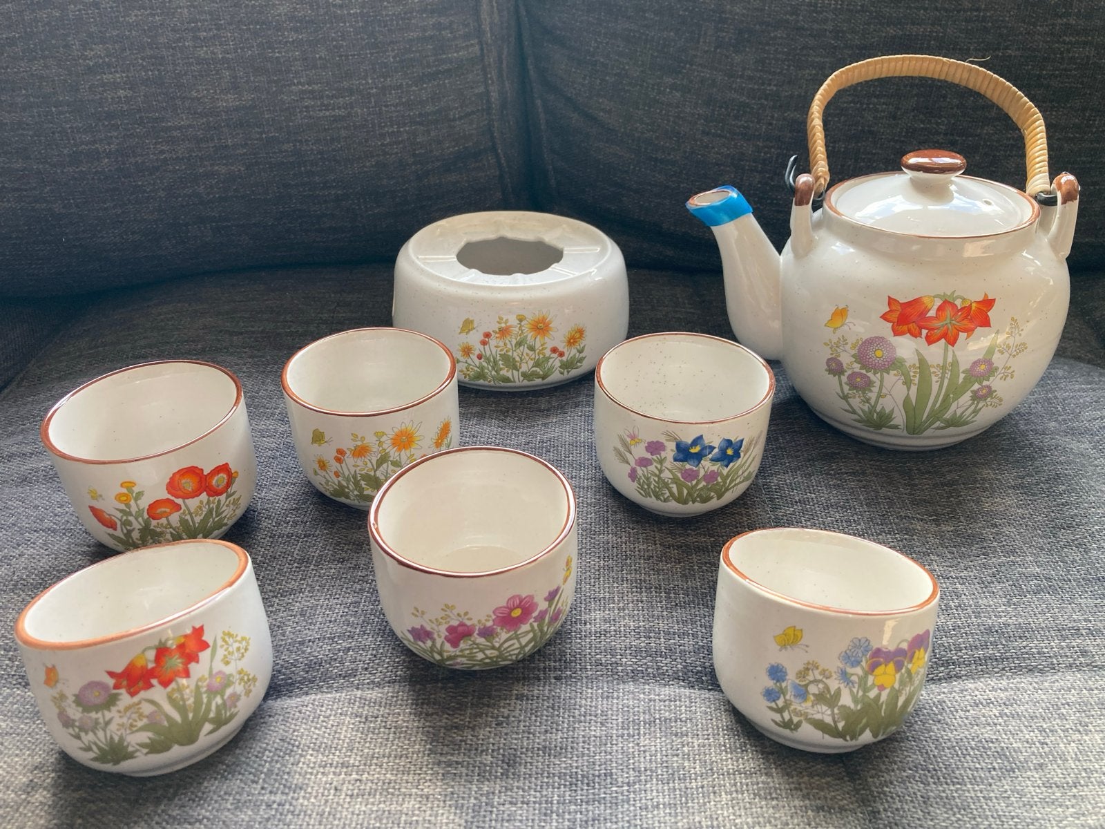 Theeservies met bloemmotief - Nieuwstaat, Ophalen, Keramiek, Vintage, Nieuw