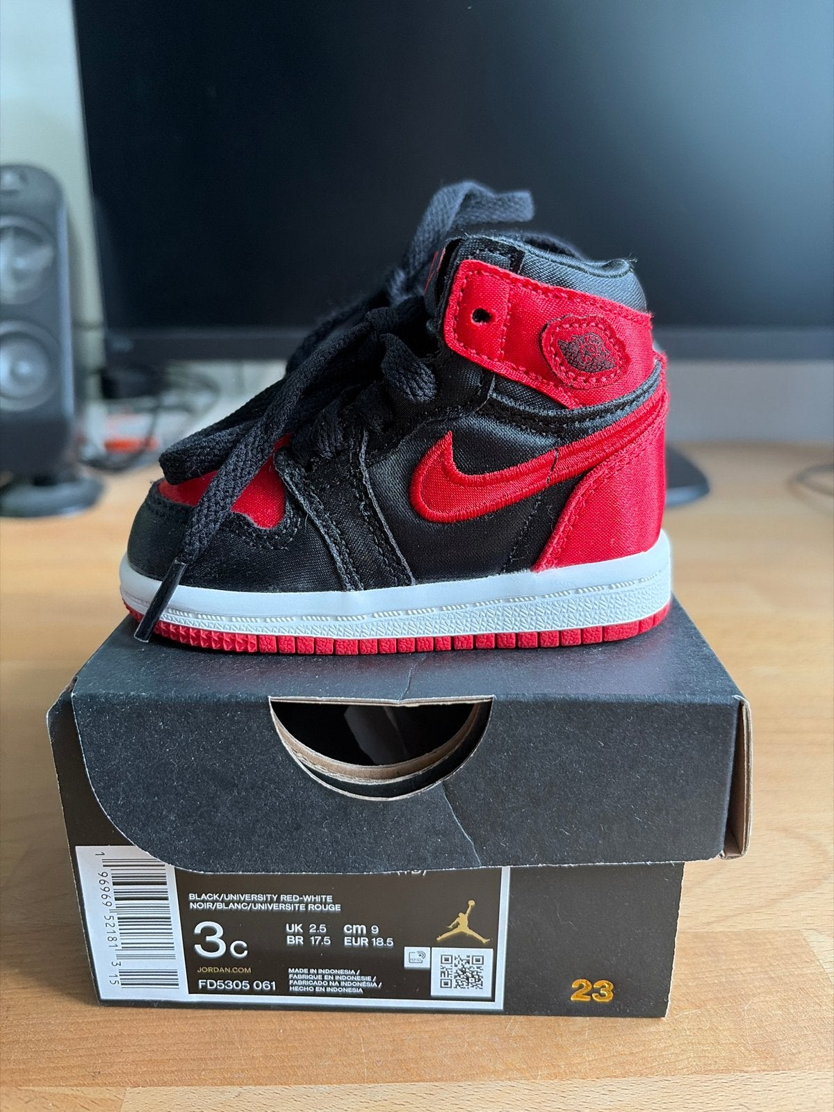 Nieuwe Jordan 1 Retro High OG (TD) - Maat 18,5 EU, Ophalen of Verzenden, Nieuw, Jongetje of Meisje, Schoentjes