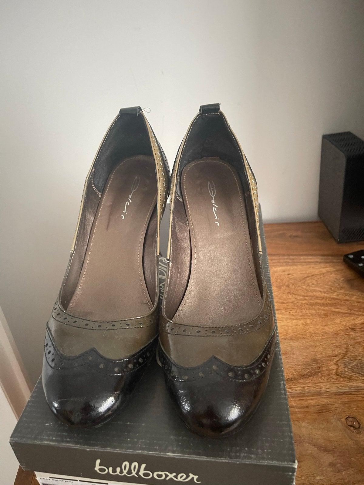 Dolcis pumps maat 39 - Licht gedragen, Ophalen, Zo goed als nieuw, Bruin, Pumps