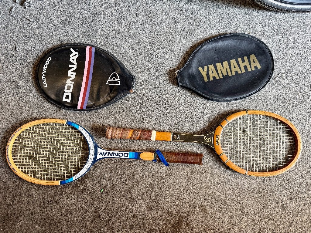 Donnay Ladywood en een Yamaha 33 YWG, L00, Zo goed als nieuw, Racket, Ophalen