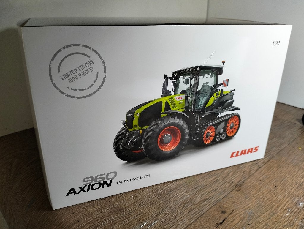 Te koop Claas Axion 960 Terra Trac Gelimiteerd., Hobby en Vrije tijd, Ophalen of Verzenden, Nieuw, Tractor of Landbouw, Universal Hobbies