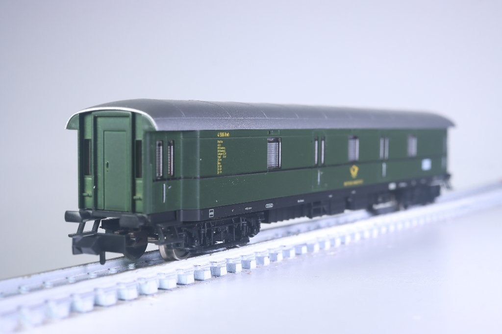 Postwagon type Post4-c/21,6, groen, DBP, Gelijkstroom, Fleischmann, Ophalen of Verzenden, Nieuw