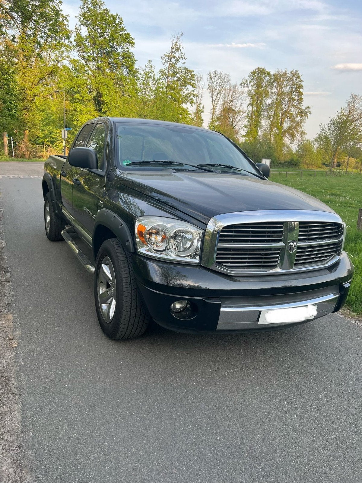 DODGE RAM 2500👈🏻enige BENZINEen Gas schitterend auto 13000, Ophalen of Verzenden