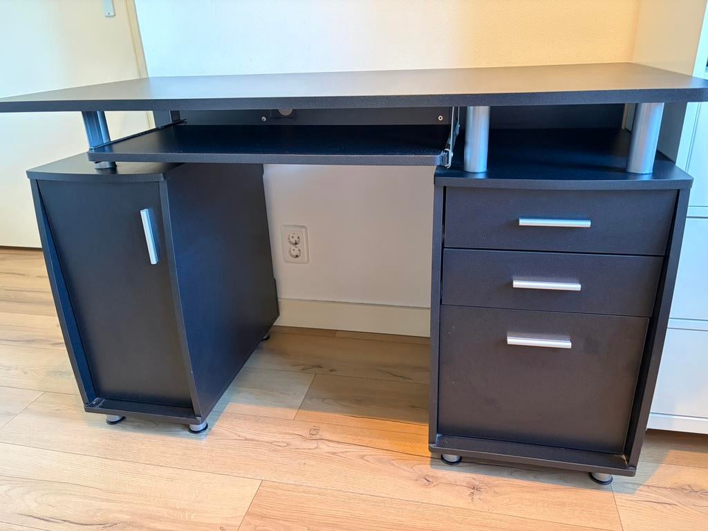 Gratis afhalen: bureau, Ophalen, Gebruikt