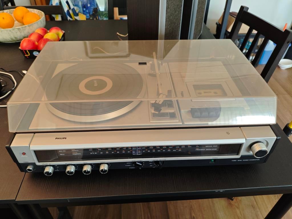 Philips stereo set met platenspeler en cassettedeck, Ophalen, Gebruikt, Tuner of Radio, Philips